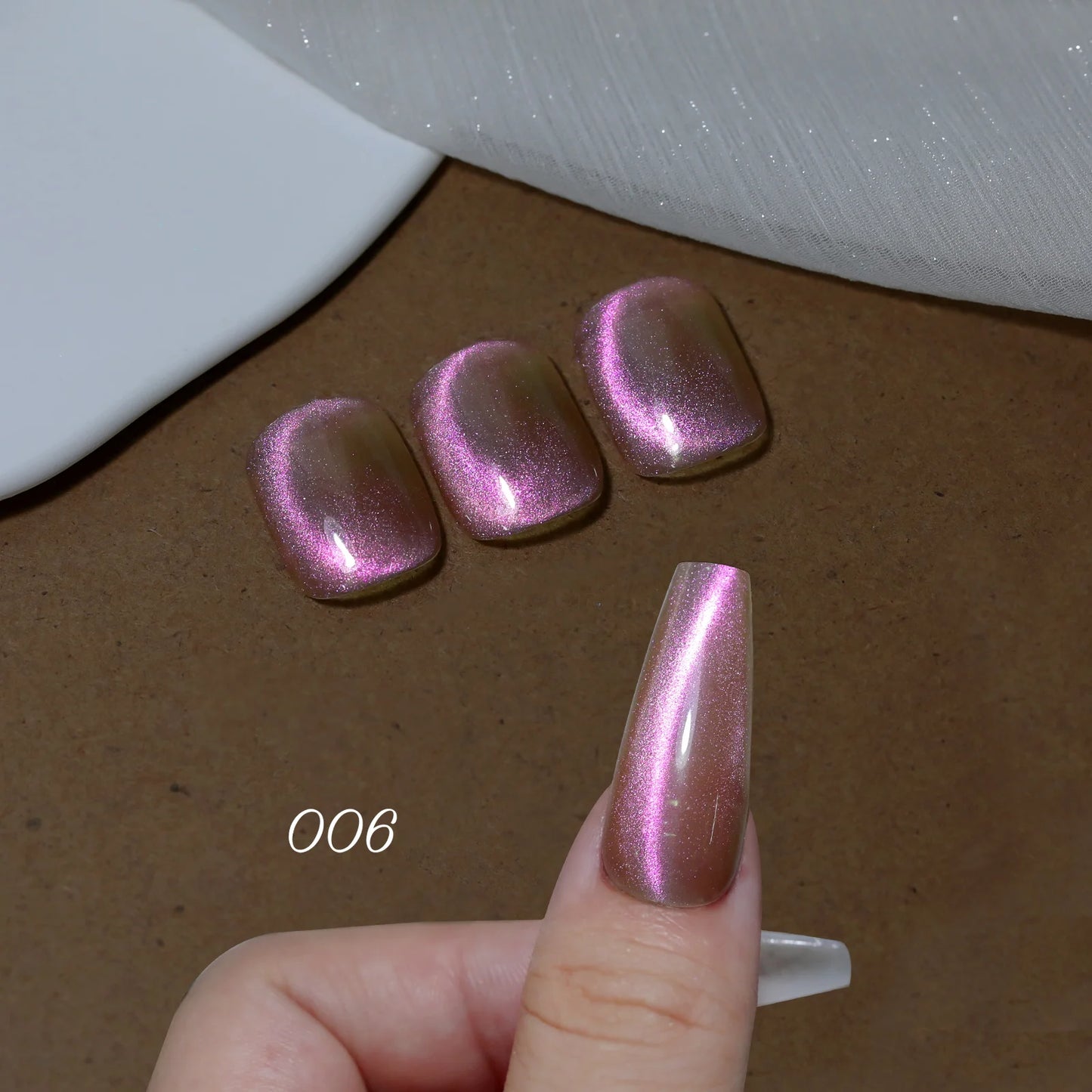 Aurora Blue Tears Cat Eye Magnetic Gel Nail Polish Sparkling Shimmer Fairy Crystal Magnetic Gel Nail Polish for DIY Charm Nails