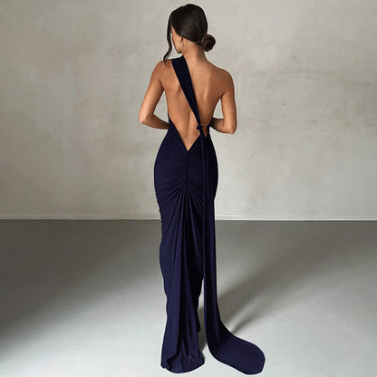Hanging Neck Wrapped Buttocks Slim Fitting Evening Gown