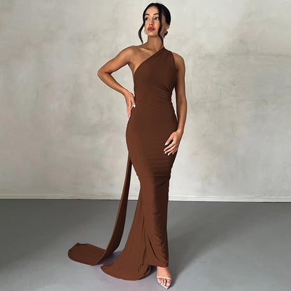 Hanging Neck Wrapped Buttocks Slim Fitting Evening Gown