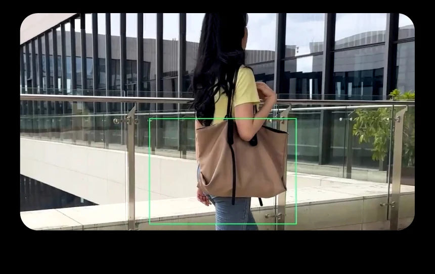 AOCHUAN 3-Axis Handheld Gimbal Stabilizer for Smartphone with Fill Light