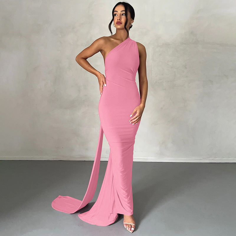 Hanging Neck Wrapped Buttocks Slim Fitting Evening Gown